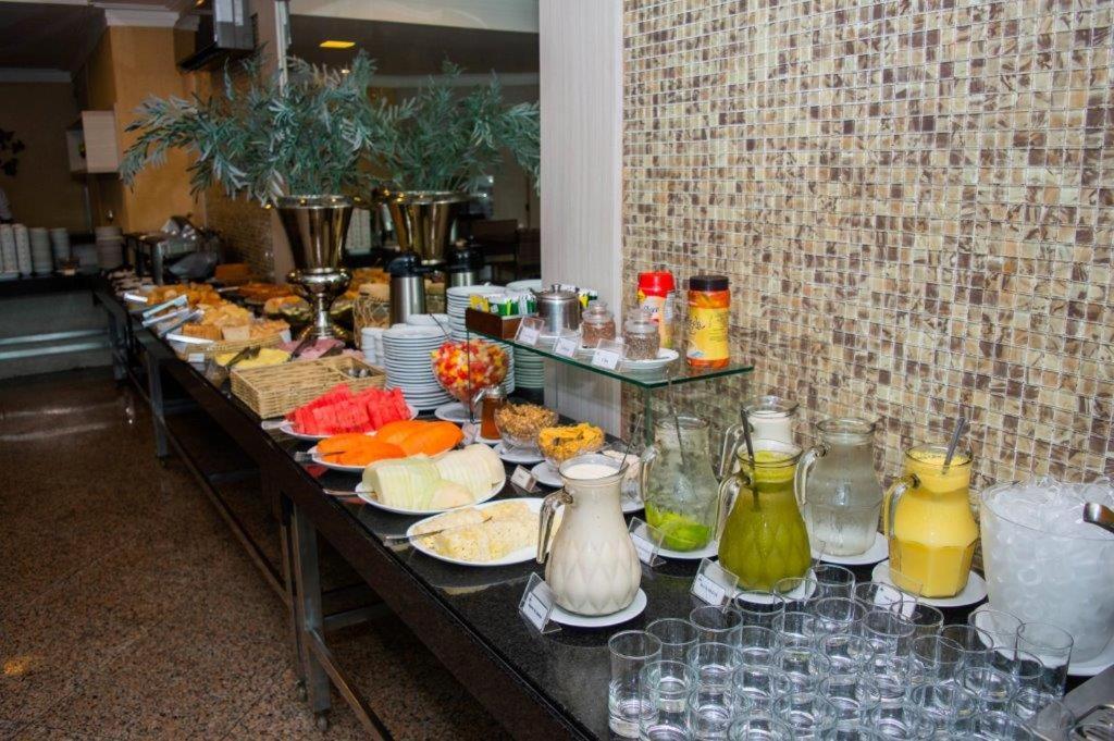 Calhau Praia Hotel Сан-Луис Экстерьер фото